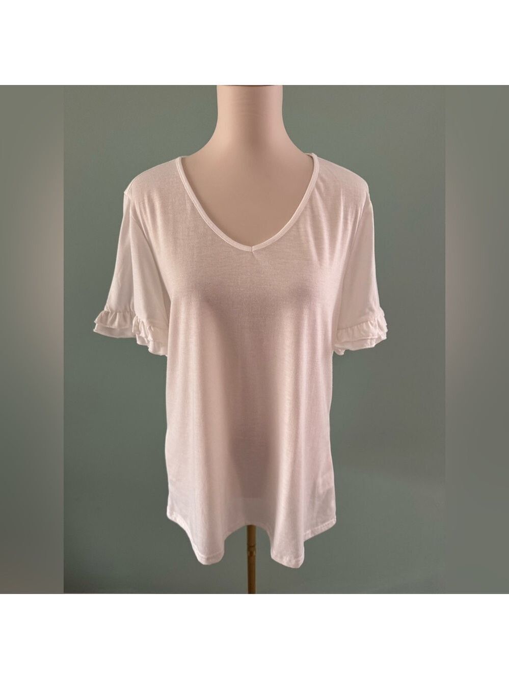 White Relaxed Ruffled Short Sleeve Tee XL